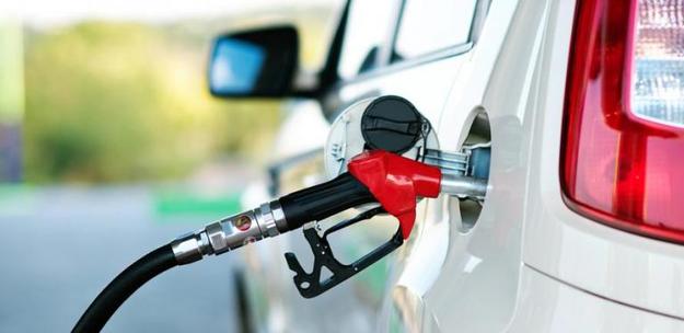 Антимонопольный комитет Украины заявил, что ограничения со стороны России создают риски, которые могут вызвать рост цен на топливо в розничной сети.