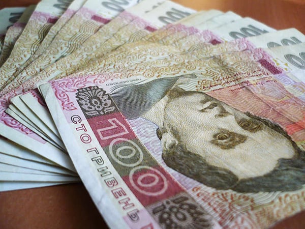 У першому кварталі 2019 року середньомісячна заробітна плата українців зросла на 20,8% порівняно з аналогічним періодом 2018 року.