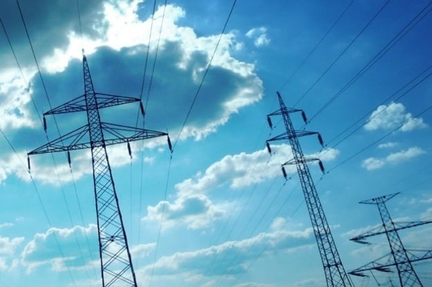 Згідно з законом «Про ринок електричної енергії» з 1 липня 2019 року стає можливим імпорт електричної енергії в Україну.