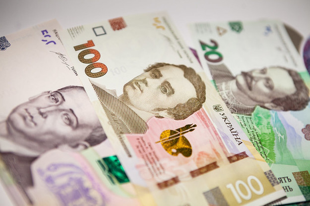 Национальный банк Украины  установил на 27 июня 2019 официальный курс гривны на уровне  26,1664 грн/$.