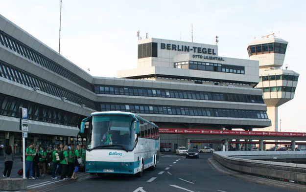 МАУ с 1 июля 2019 года введет новые сроки начала и завершения регистрации на рейс и оформления багажа при вылете из аэропорта Берлина Тегель.