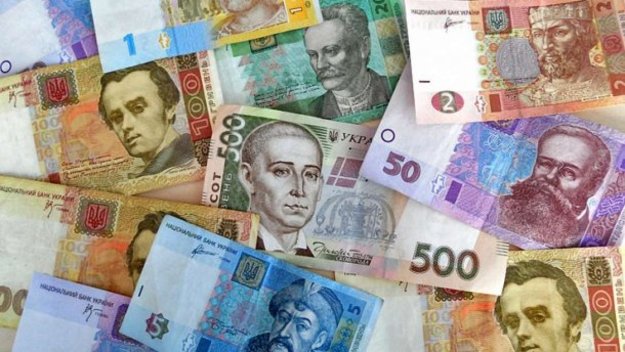 Национальный банк установил на 8 июля 2019 года официальный курс гривны на уровне  25,7114 грн/$.