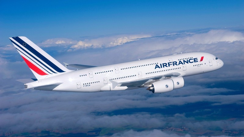 Air France оголосила про переведення рейсів Київ-Париж на сезонну основу, в результаті чого польоти за маршрутом не будуть виконуватися в період з 27 жовтня 2019 року по 28 березня 2020 року.