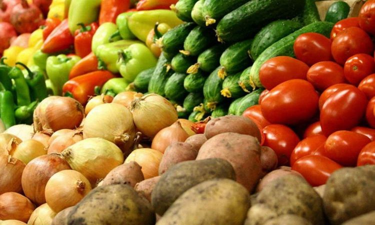 У червні середні споживчі ціни на овочі борщового набору знизилися на 18,3%, або на 19,29 гривні, до 86,02 гривні/кг порівняно з травнем.