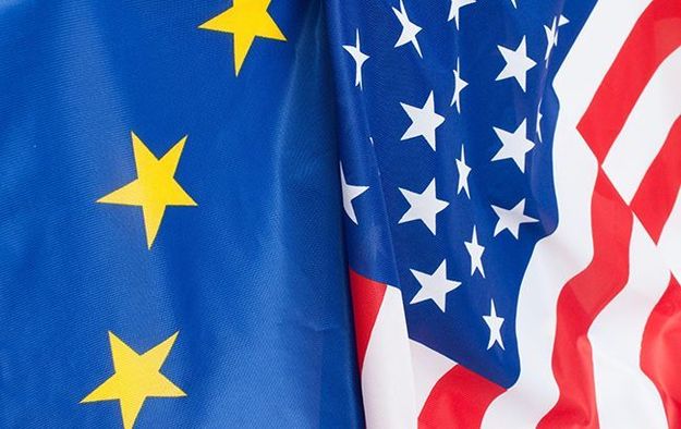Євросоюз пригрозив США введенням мита на 39 млрд доларів, якщо США обкладуть тарифами імпортні автомобілі.
