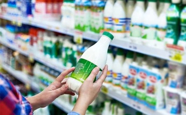 6 августа в Украине постепенно будут меняться этикетки товаров в магазинах, потому что начинают действовать новые правила маркировки пищевой продукции.