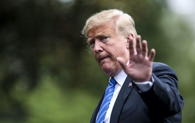 Администрация Дональда Трампа приказала Госдепартаменту и Агентству США по международному развитию (USAID) приостановить перечисление финансовой помощи за рубеж на время проверки деятельности обоих ведомств.