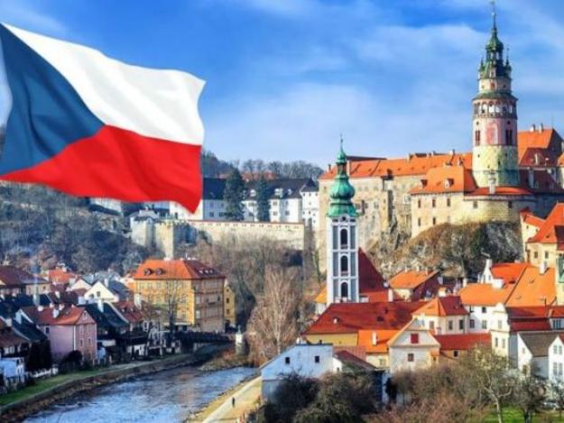 Влада Чехії затвердила квоти на прийом іноземних працівників та об’єднала шість програм з набору працівників з інших країн, які діють наразі, у три.