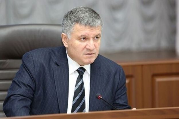 Министр внутренних дел Арсен Аваков в рамках подготовки к созданию Службы финансовых расследований (СФР) ликвидировал департамент защиты экономики Нацполиции.