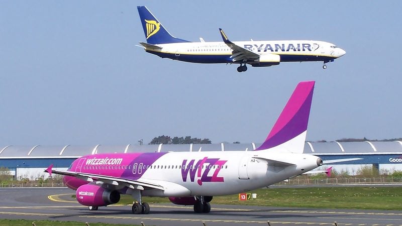 Лоукостеры Ryanair и Wizzair запустят новые рейсы из польских городов.