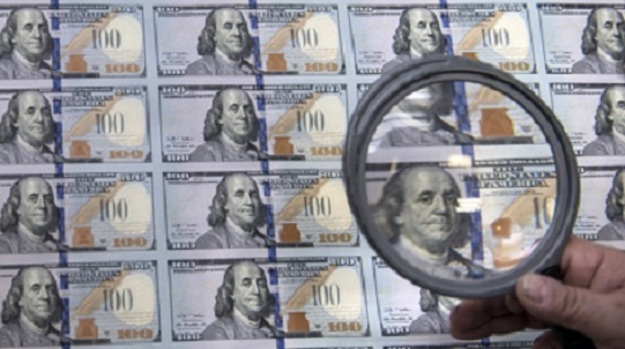 Доллары США — самая ходовая валюта в Украине.