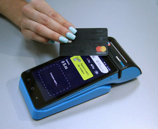 Компанія Ukrtrimex у партнерстві з Mastercard та Vodafone розробила універсальне рішення для ведення роздрібного бізнесу та організації прийому оплати картками різних банків та платіжних систем в торгово-сервісній мережі.