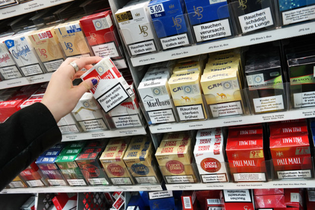 Кабмін планує цього тижня провести зустріч з тютюновими компаніями і обговорити поправку до законопроекту, якою регулюються торгові націнки на сигарети для дистрибуції.