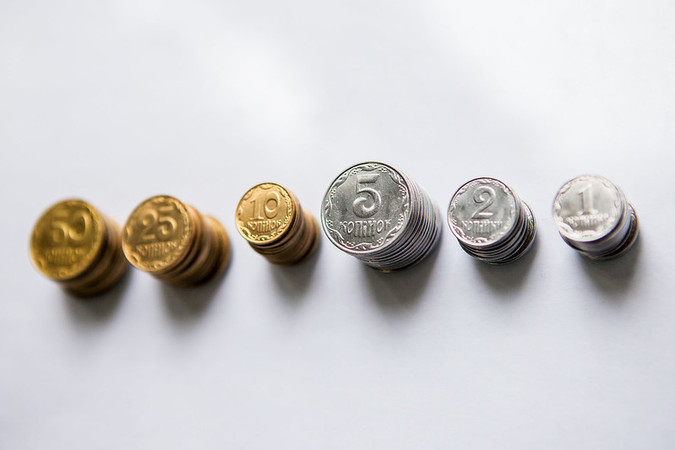 З часу припинення обігу дрібних монет номіналами 1, 2 та 5 копійок Національний банк вилучив майже 10 мільйонів штук таких монет.