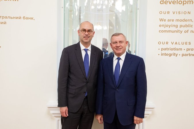 Председатель Национального банка Яков Смолий провел встречу с представителями миссии Международного валютного фонда, которая прибыла в Киев накануне.