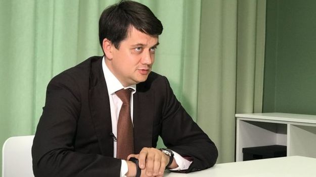 Голова Верховної Ради Дмитро Разумков заявив, що референдум щодо ринку землі може відбутися раніше 2024 року.