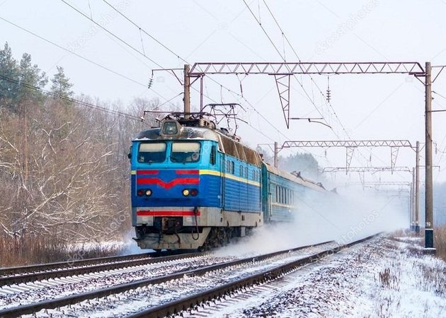 Укрзализныця планирует повышать тариф на пассажирские перевозки по 2% ежемесячно с 1 марта по 31 декабря 2020 года.