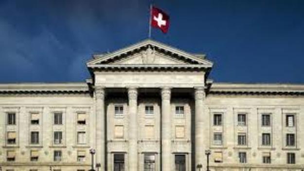 Федеральный суд Швейцарии обязал Россию выплатить 80 миллионов швейцарских франков ($82,1 миллиона) в качестве компенсации 12 украинским фирмам, имущество которых было конфисковано после аннексии Крыма в 2014 году.