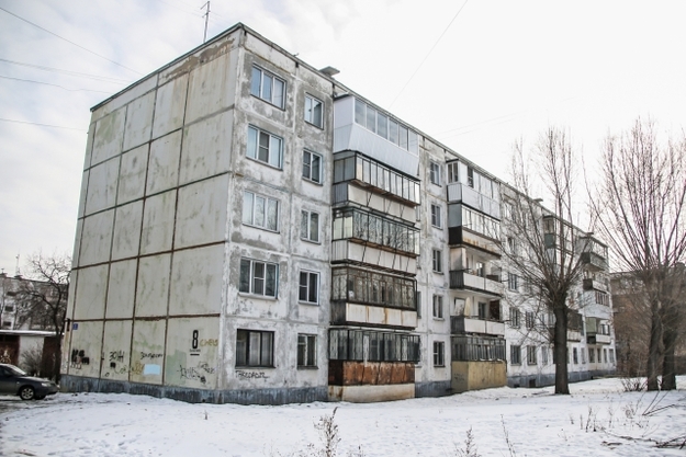 Депутат от Слуги народа и представитель Кабмина в Верховной Раде Елена Шуляк заявила, что для замены старого жилого фонда новым нужно 200 лет.