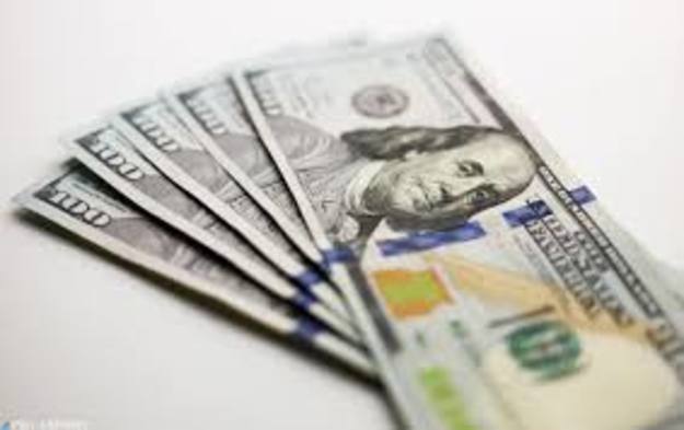 К закрытию межбанка американский доллар в покупке и в продаже потерял 6 копеек, евро — 7 копеек.