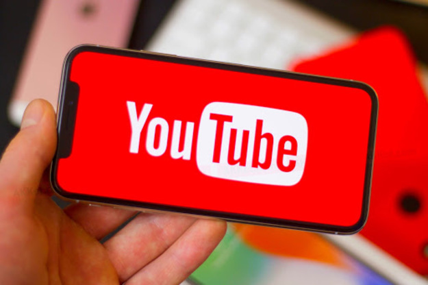 YouTube не будет платить за рекламу в видео, которые посвящены теме коронавируса или даже просто упоминают об инфекции.