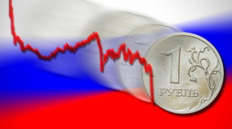 Російська валюта подешевшала в перші хвилини після відкриття торгів на Московській біржі.