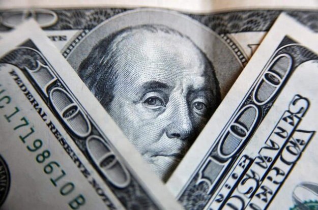 Курс доллара к гривне может вырасти до 30 гривен в случае продолжения паники в Украине и ухудшения ситуации на мировых финансовых рынках.