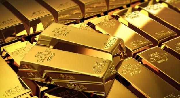 На електронних торгах у вівторок ф'ючерси на золото подорожчали в середньому на $97 за унцію.