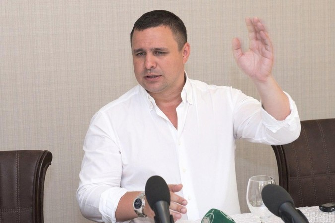 Суд взыскал в пользу государства залог экс-депутата Максима Микитася, которого подозревают в завладении имуществом Нацгвардии на более чем 81 миллион гривен.