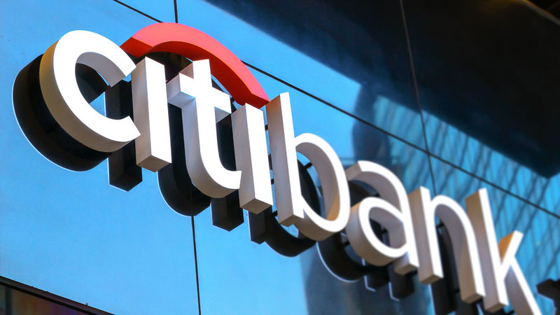 Американський банк Citibank рекомендує клієнтам купувати українські держоблігації, оскільки очікує прогресу в переговорах між Україною і МВФ.