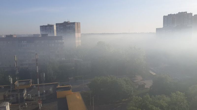 Міністр охорони здоров'я Максим Степанов порадив жителям Київської області не виходити вранці на вулицю через смог, який утворився в результаті спалювання сухої трави та сміття.