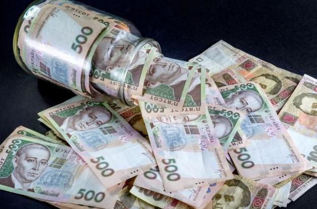 Українські банки у рамках благодійних проєктів для боротьби з коронавірусом виділили 46,5 млн грн.