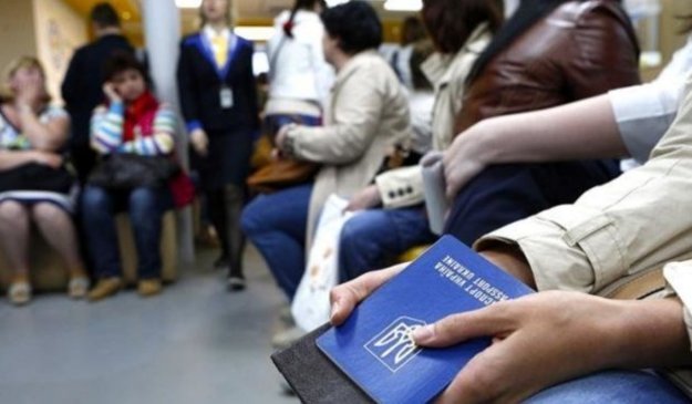 В правительстве отдельно рассматривать каждый запрос от сезонных работников из Украины, которые хотели бы уехать за границу на заработки во время действия карантина.