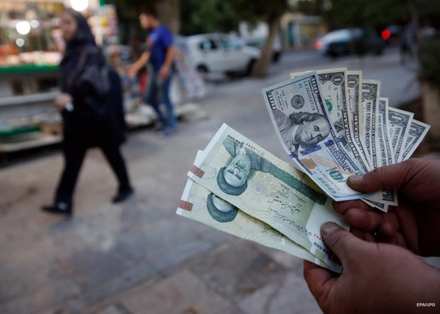 Стоимость иранской национальной денежной единицы в десять тысяч раз возросла после введения в стране новой валюты — томана.