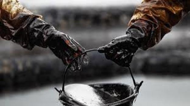 Цены на нефть стабилизировались на фоне данных о восстановлении импорта сырой нефти в Китай.