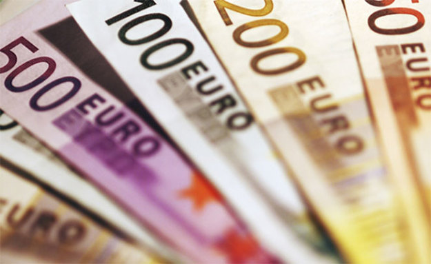 Єврокомісія готує план відновлення економіки блоку обсягом 1 трлн євро, його повинні представити сьогодні, 27 травня.