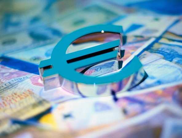 Европейская комиссия одобрила выделение Украине 500 миллионов евро макрофинансовой помощи.