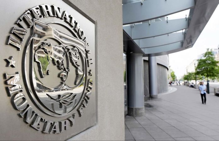 В конце прошлой недели Украина наконец-то получила $2,1 млрд первого транша от МВФ.