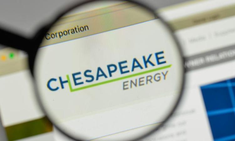 Американская компания Chesapeake Energy, являющаяся одним из пионеров в сфере добычи сланцевых нефти и газа, подала добровольное ходатайство о реорганизации.