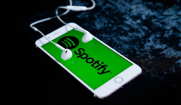 Стриминговый сервис Spotify запустил рекламу для украинского бизнеса.