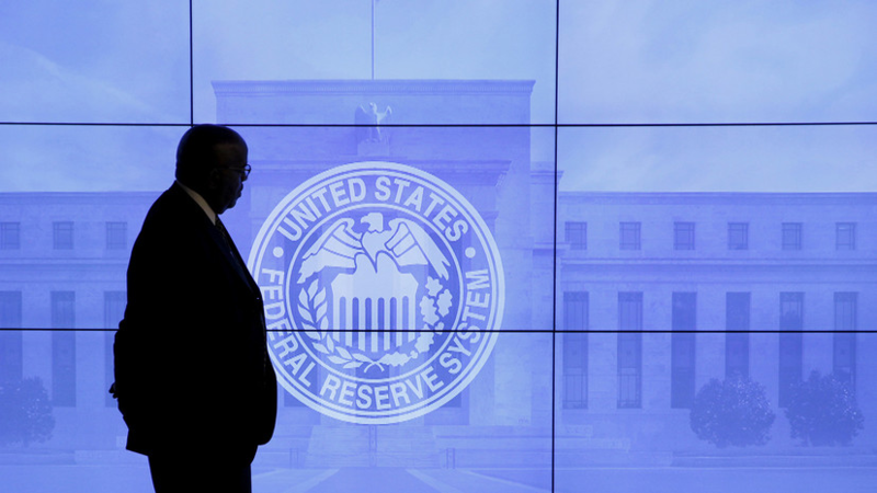 Федеральна резервна система (ФРС) США що виконує функції центрального банку країни, зберегла ключову ставку на рівні 0-0,25% річних.