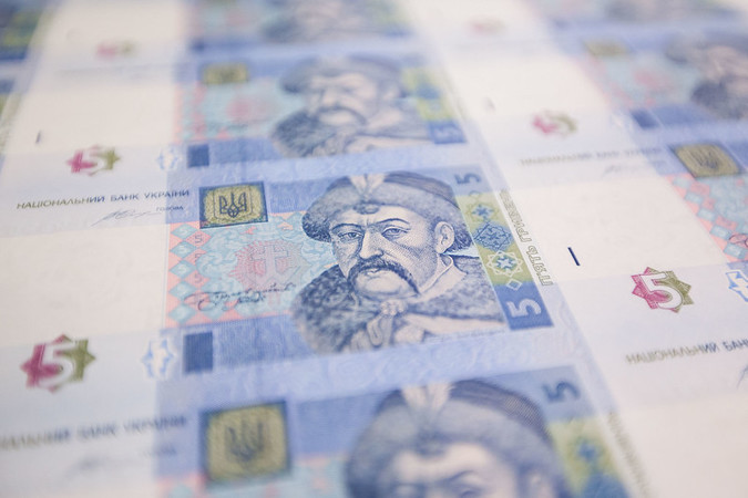 Национальный банк Украины  установил на 12 августа 2020 официальный курс гривны на уровне  27,5982 грн/$.