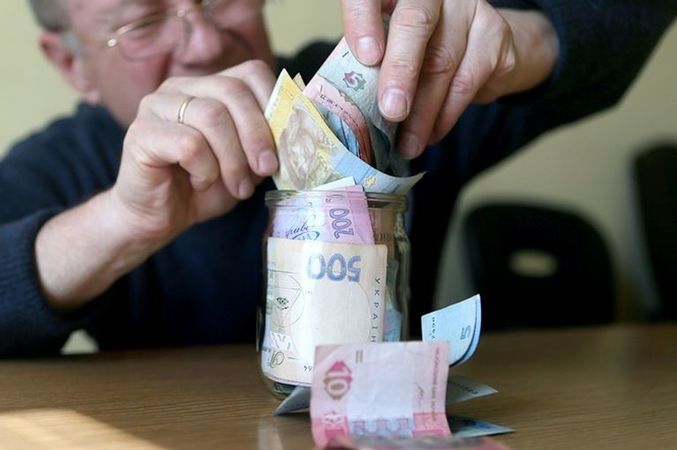 Пенсійний фонд України 11 серпня направив на виплату пенсій за липень 1,6 мільярда гривень.