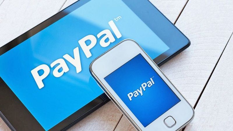 Платежный гигант PayPal исследует рынок в поисках криптовалютной компании для покупки.