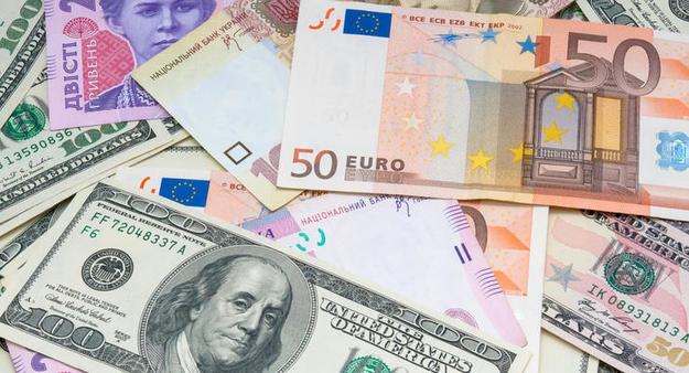 Курс валют на вечер 4 декабря: закрытие межбанка, наличный и «черный» рынки