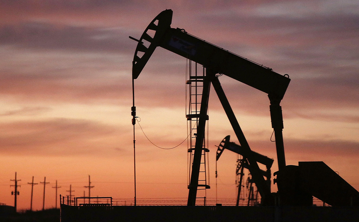 В следующем году нефть и газ подорожают больше всего среди сырьевых товаров.