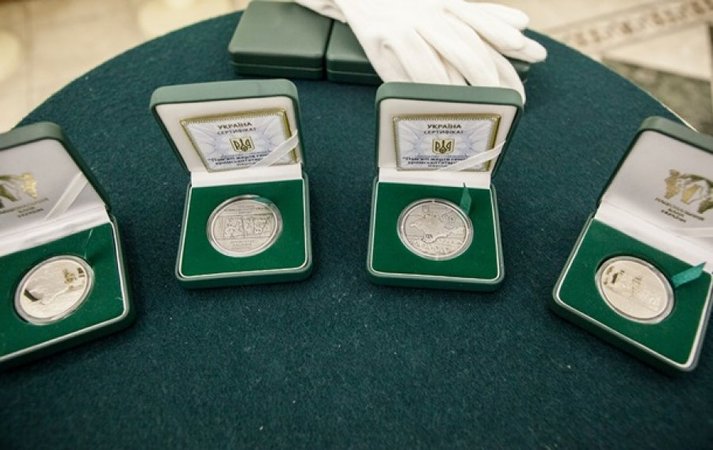 Черговий аукціон з продажу пам’ятних монет НБУ відбудеться 14 січня