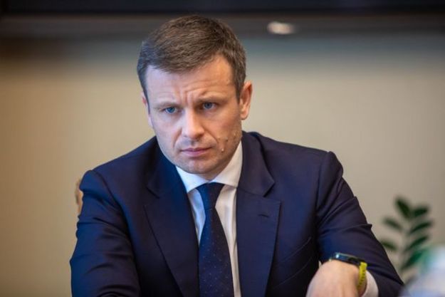 Министр финансов Сергей Марченко считает, что в течение 2021 года курс гривны избежит резких колебаний.