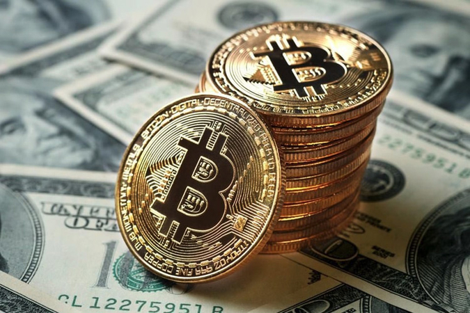 11 января курс биткоина на криптобирже Binance падал до отметки в $ 33,5 тыс.
