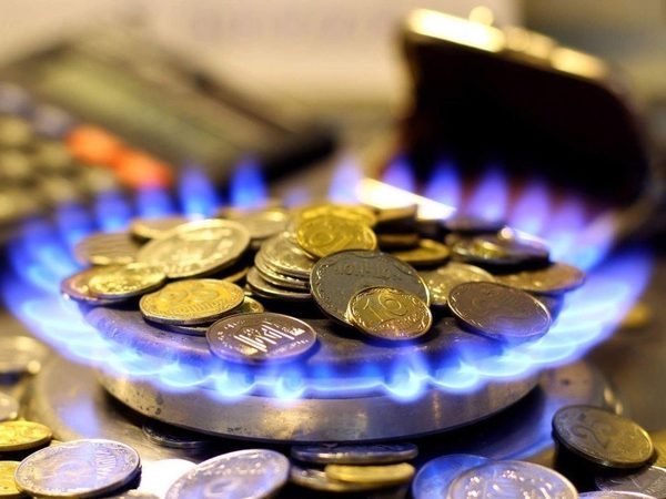 Кабинет министров установил предельный размер цены на газ для бытовых потребителей на уровне 6,99 гривны за кубический метр.